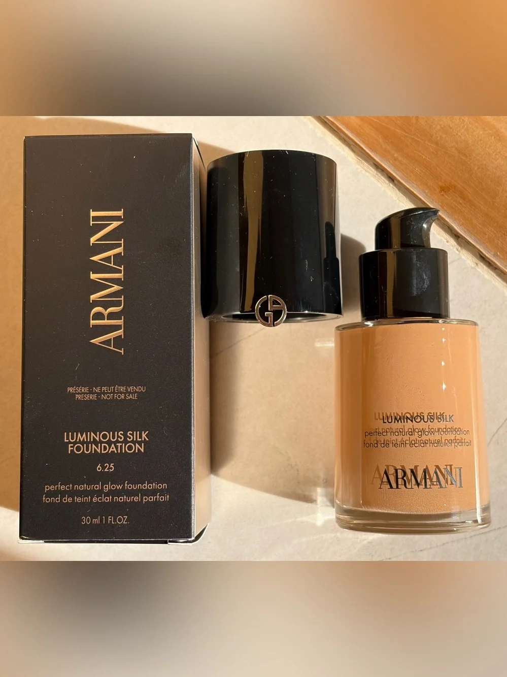 Giorgio Armani Luminous Silk Foundation 6.25 (Medium)